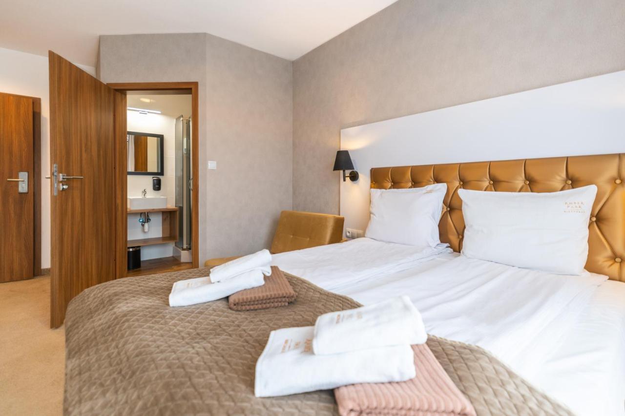 Promocje Amber Park Spa Нехоже Экстерьер фото